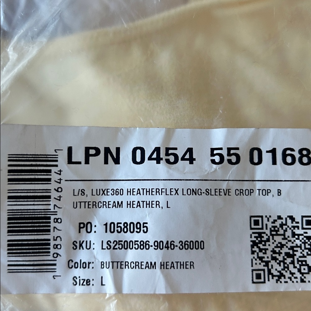 Fabletics Luxe360 HeatherFlex Long-Sleeve Crop Top Buttercream Heather L - Picture 5 of 5